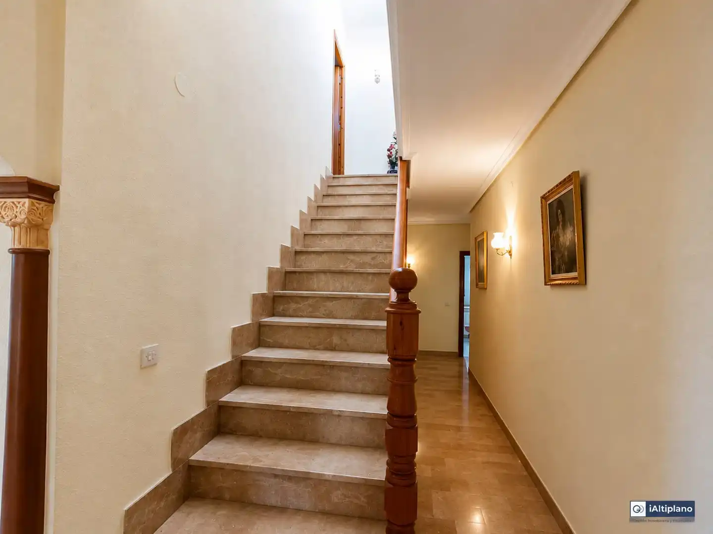 Houses for sale in Baza  with Heating, Private garden and Terrace
