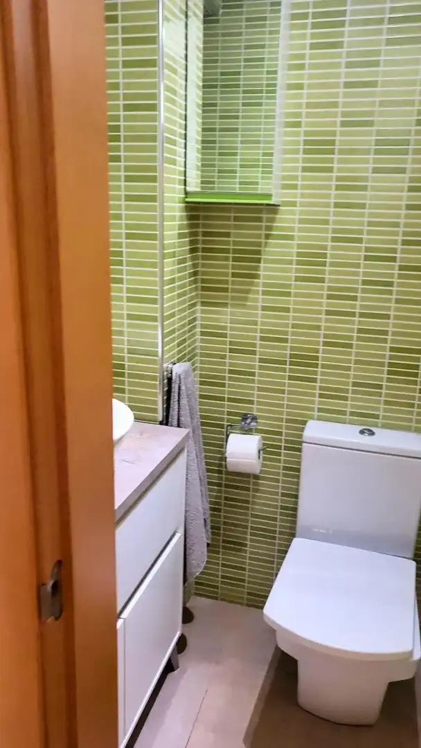 Badezimmer von Haus oder Chalet zum Verkauf in San Fernando mit Heizung, Terrasse und Balkon