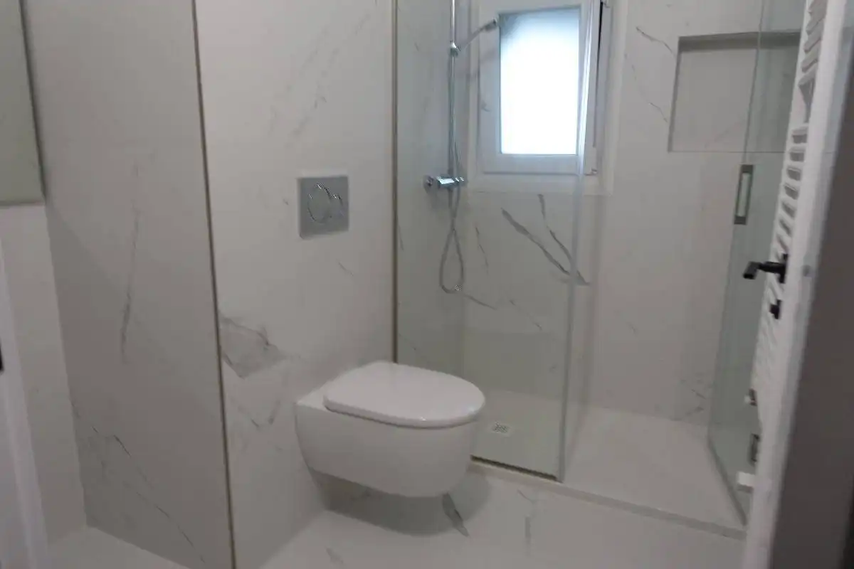 Baño de Piso en venta en Castro-Urdiales con Calefacción, Jardín privado y Balcón