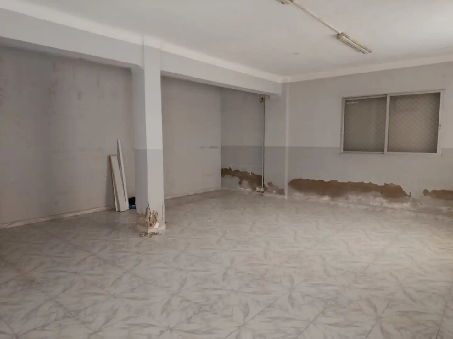 Business premises for sale in Sur, imagen 3