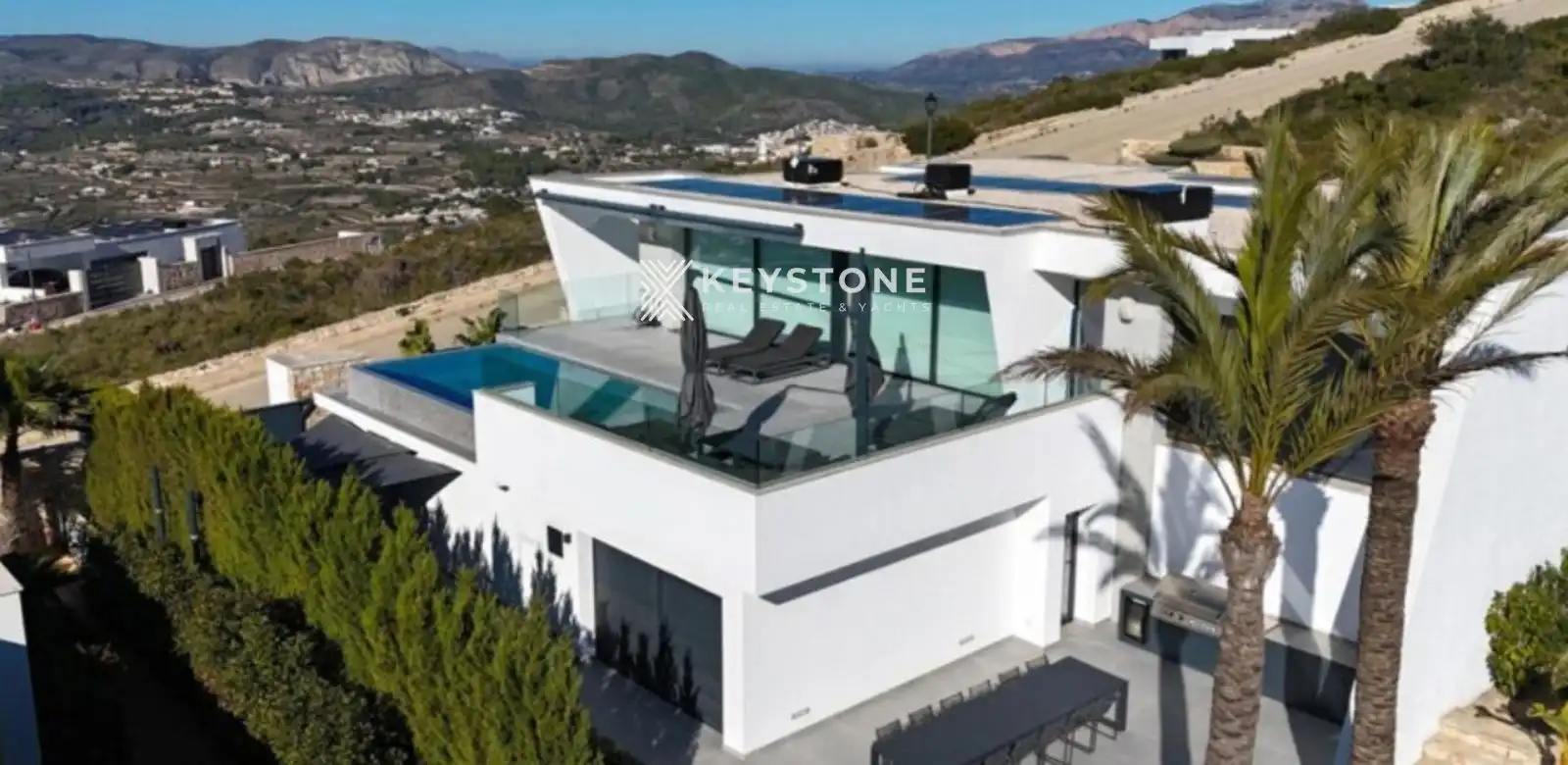 Vista exterior de Casa o xalet en venda en Alicante / Alacant amb Aire condicionat, Calefacció i Terrassa