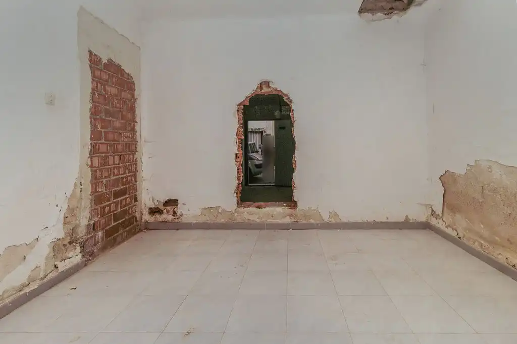 Casa adosada en venta en Herencia