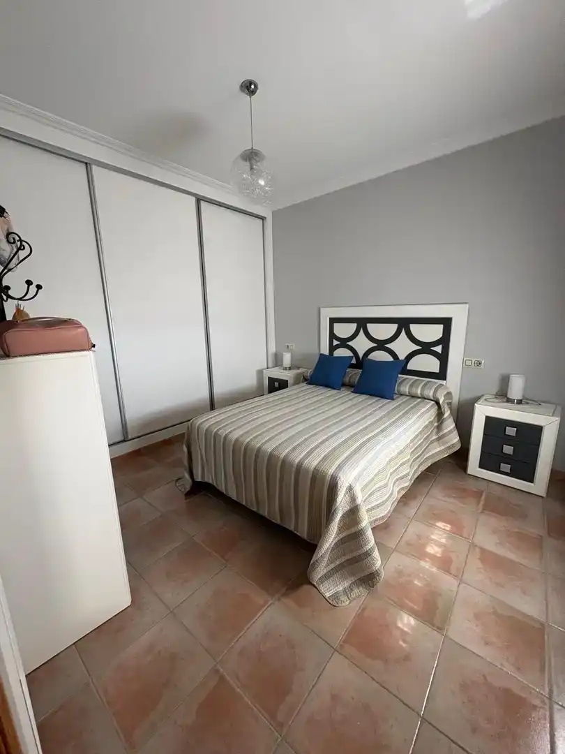 Dormitori de Casa adosada en venda en Jódar amb Aire condicionat i Balcó