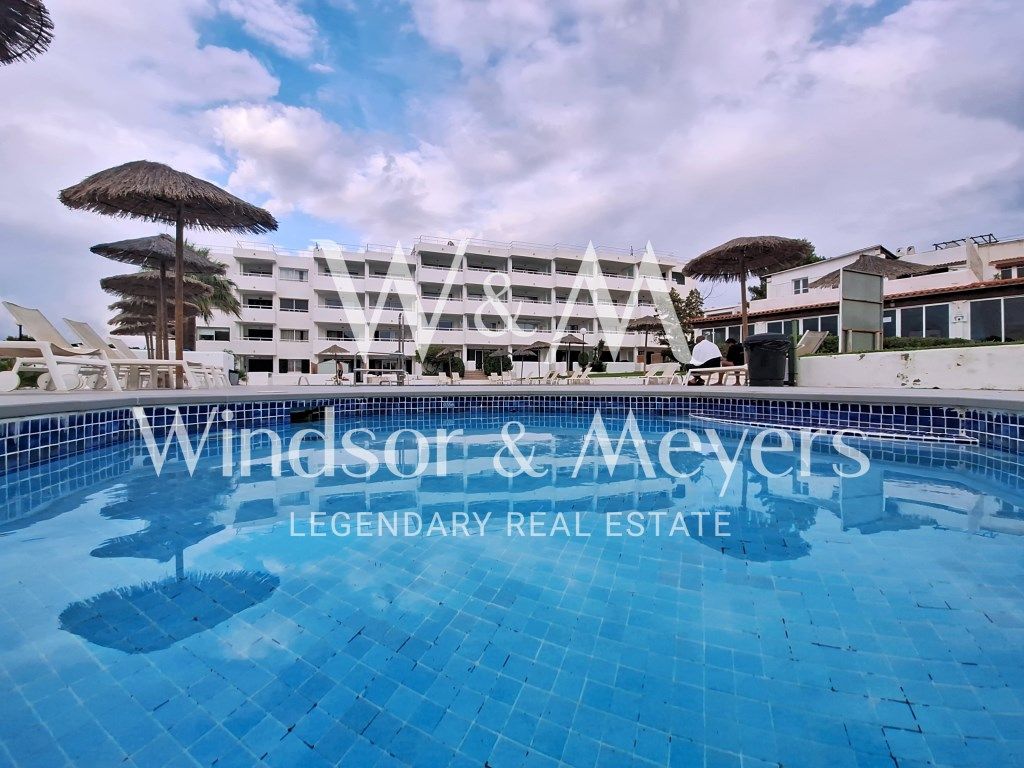 Piscina de Apartament en venda en Sant Josep de sa Talaia amb Aire condicionat, Terrassa i Piscina