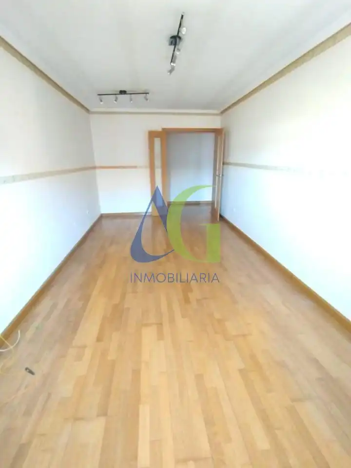 Flat with lift for sale in MENENDEZ PELAYO, imagen 4