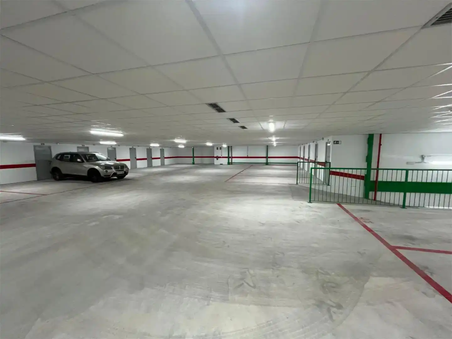 Parkplatz von Garage zur Miete in Cartagena