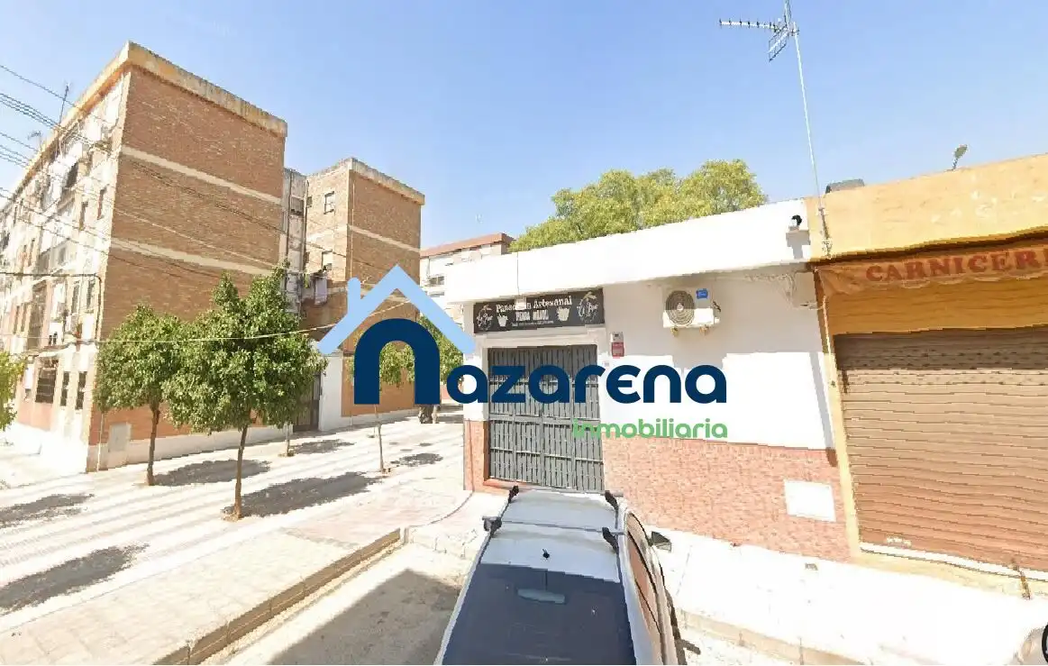 Vista exterior de Local de lloguer en Dos Hermanas amb Aire condicionat