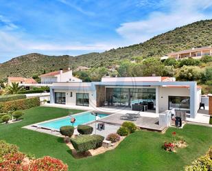 Vista exterior de Casa o xalet en venda en Pau amb Aire condicionat, Jardí privat i Terrassa