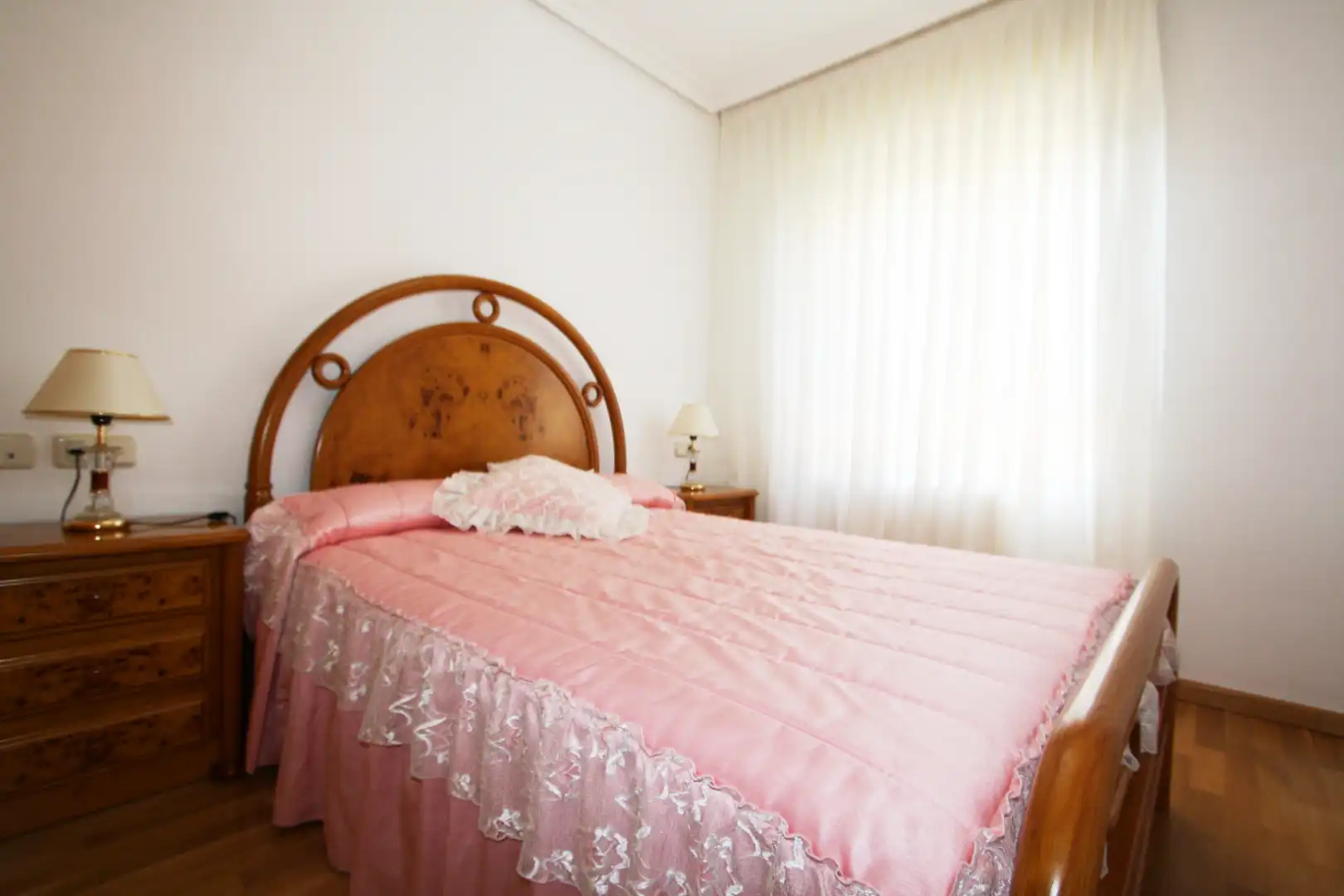 Habitación de Piso en venta en Albacete con Calefacción, Parquet y Amueblado