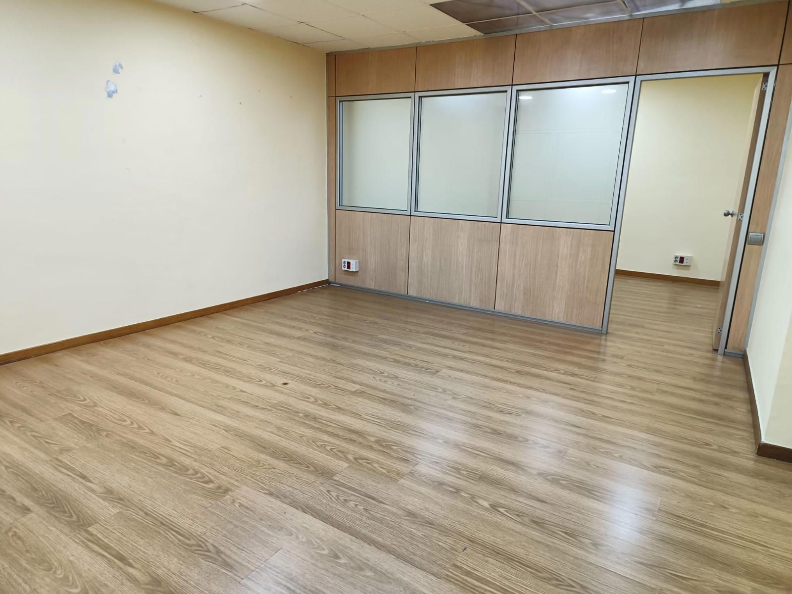 Local de lloguer a Centre