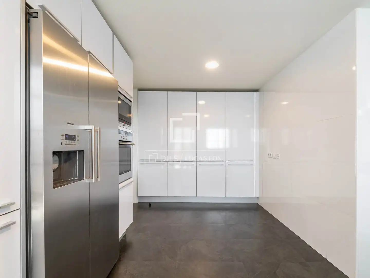 Kitchen of Attic for sale in Majadahonda  with Air Conditioner, Heating and Private garden