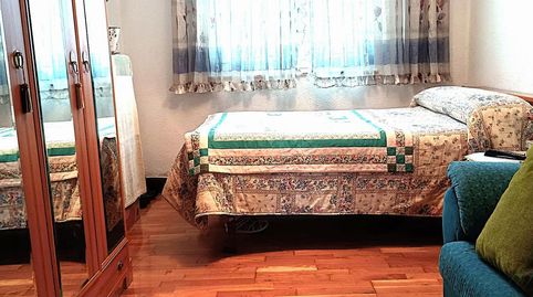 Foto 4 de Piso en venta en Aureliano San Roman, Milán - Pumarín, Oviedo