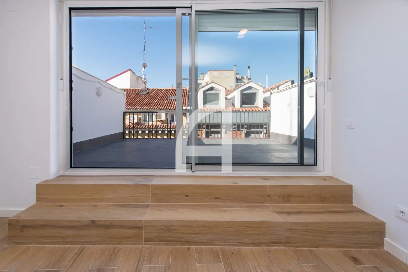Terrace of Attic for rent in Madrid  with Air Conditioner, Heating and Terrace