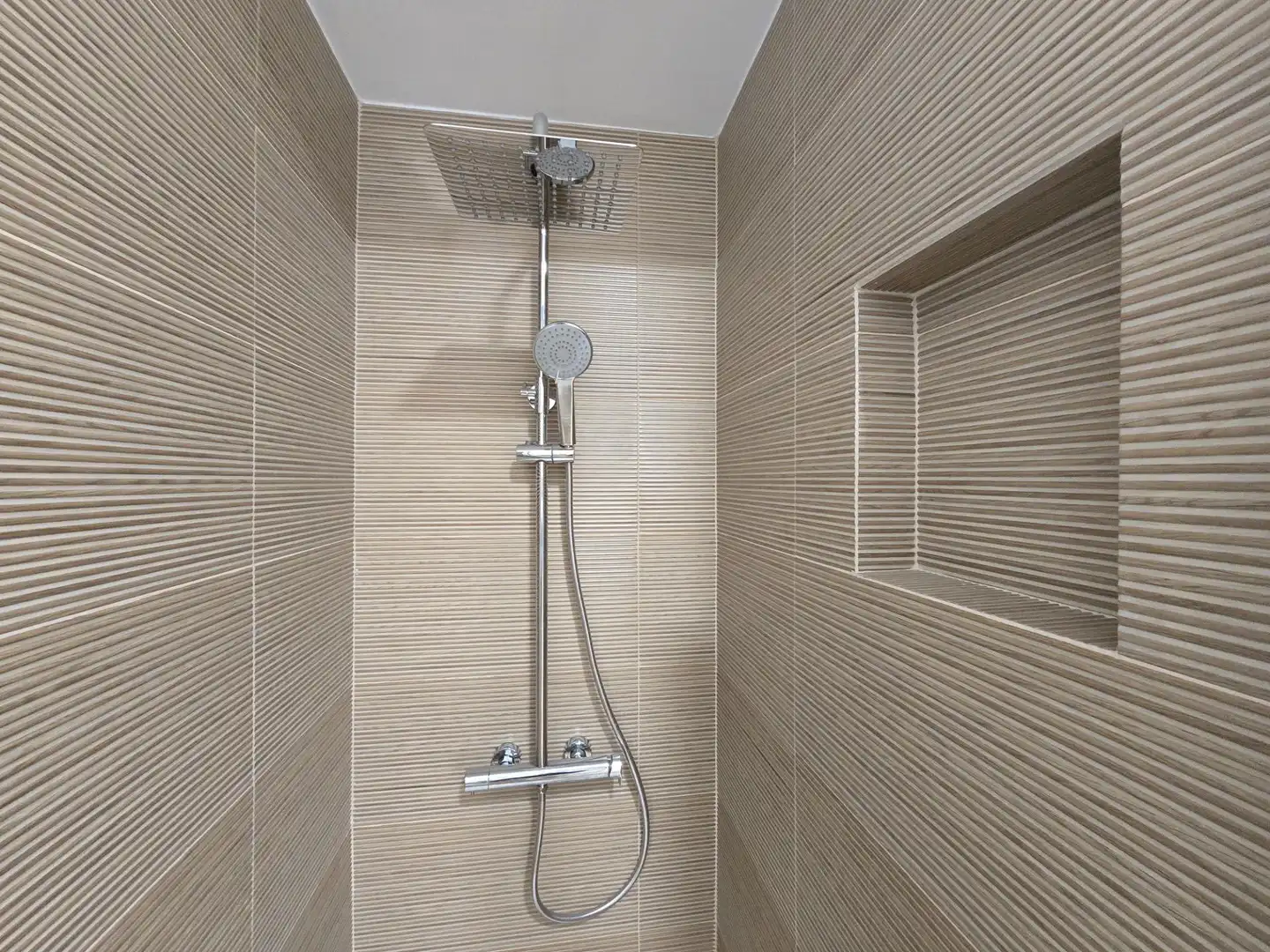 Baño de Apartamento en venta en Guía de Isora con Terraza y Piscina comunitaria