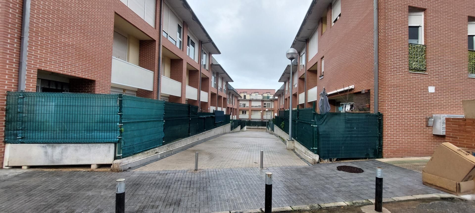 Exterior view of Flat for sale in Piélagos  with Private garden, Terrace and Storage room