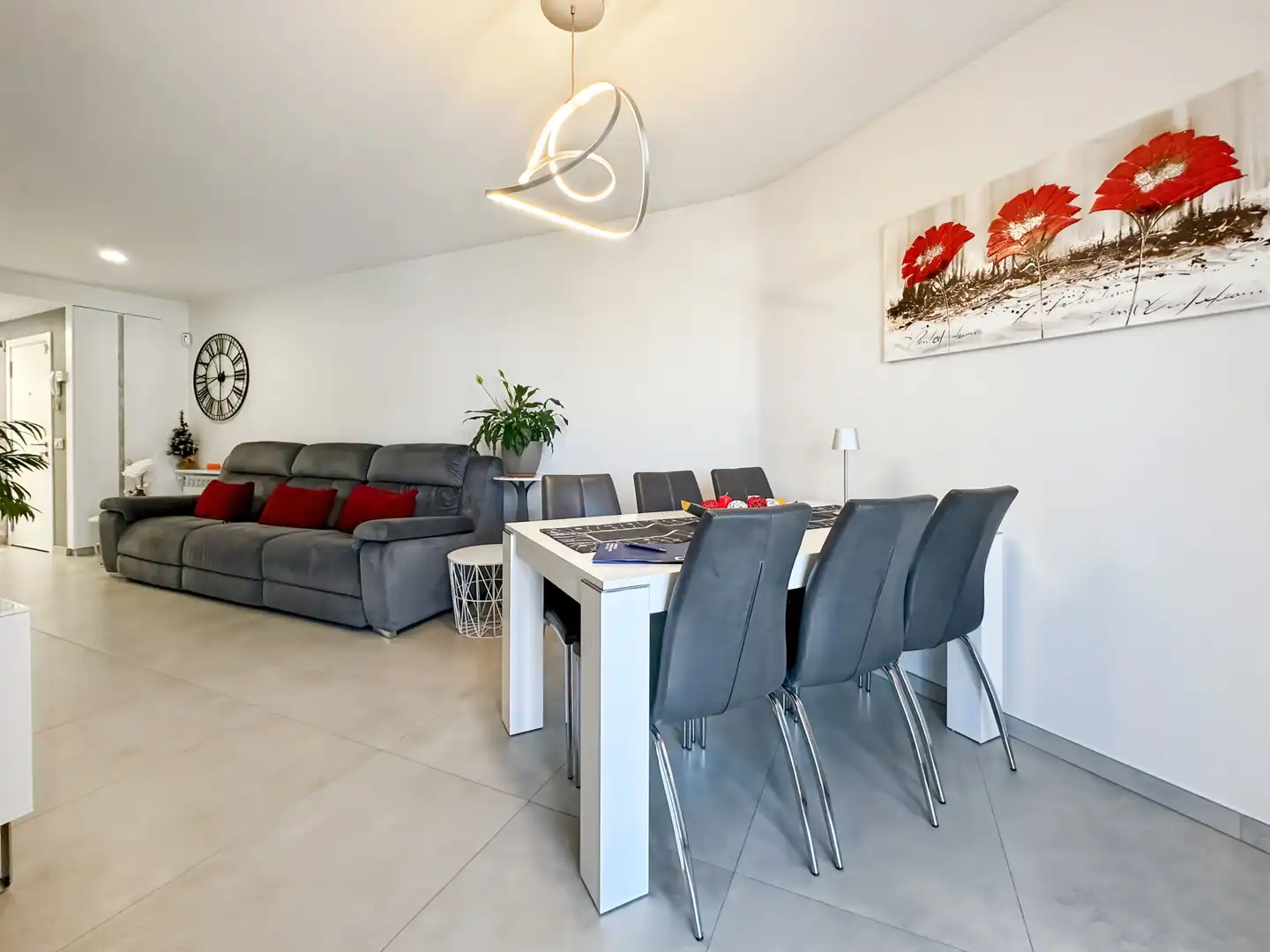 Sala d'estar de Dúplex en venda en L'Escala amb Aire condicionat, Calefacció i Terrassa