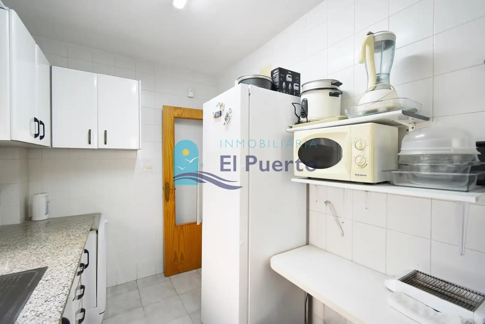 Cuina de Dúplex en venda en Mazarrón amb Aire condicionat, Calefacció i Jardí privat