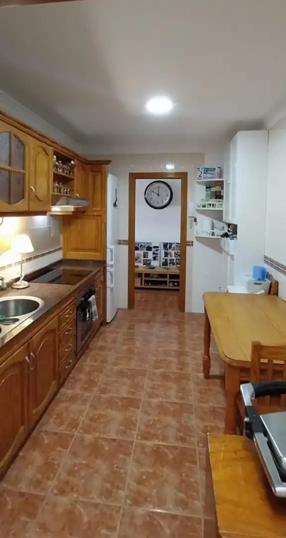 Kitchen of Flat for share in Las Palmas de Gran Canaria  with Furnished, Oven and Washing machine