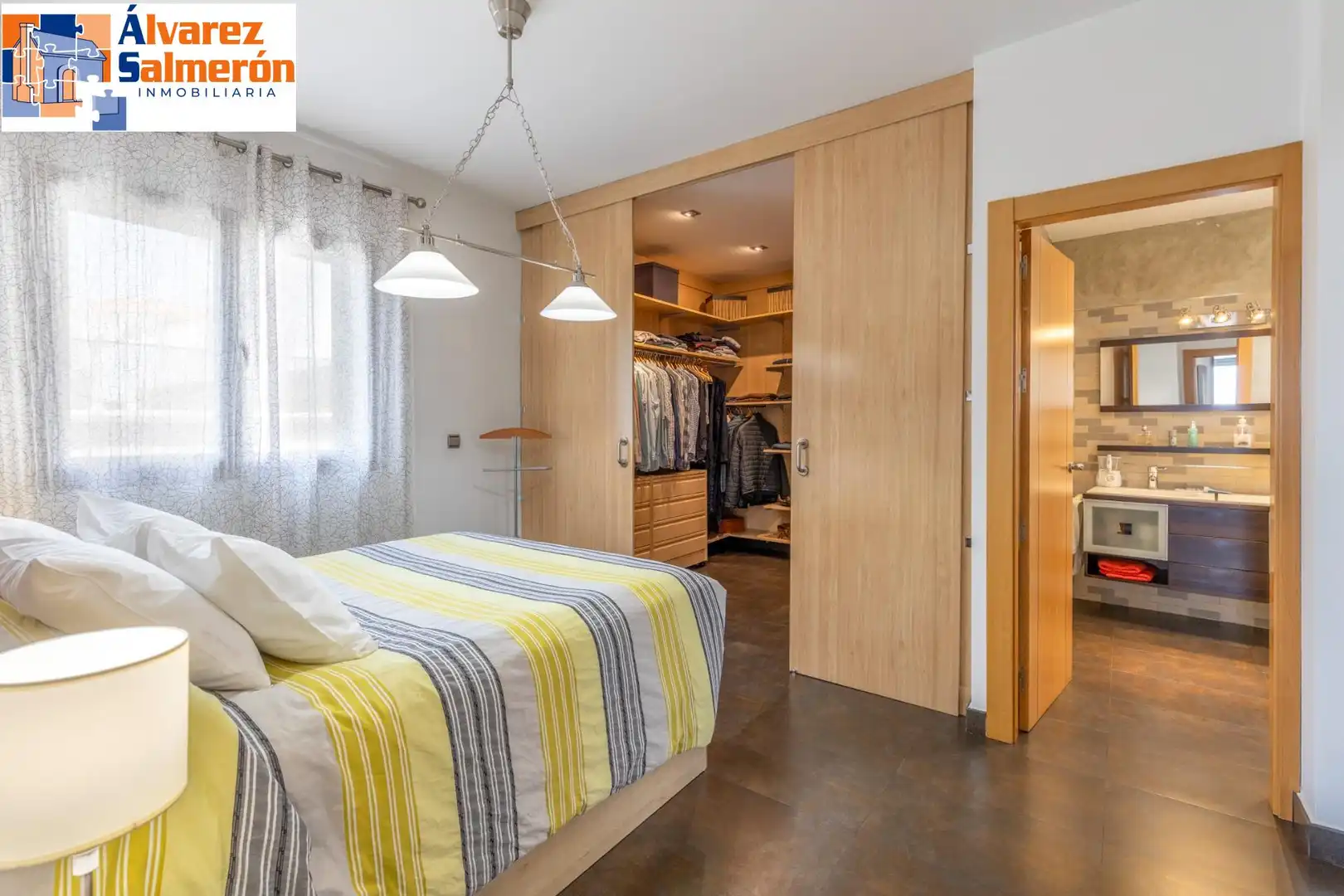 Schlafzimmer von Haus oder Chalet zum Verkauf in Alfacar mit Heizung und Schwimmbad