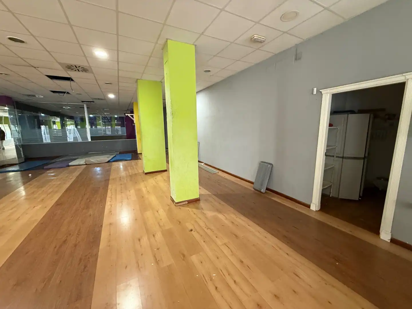 Business premises for sale in Calle Vázquez López, imagen 3