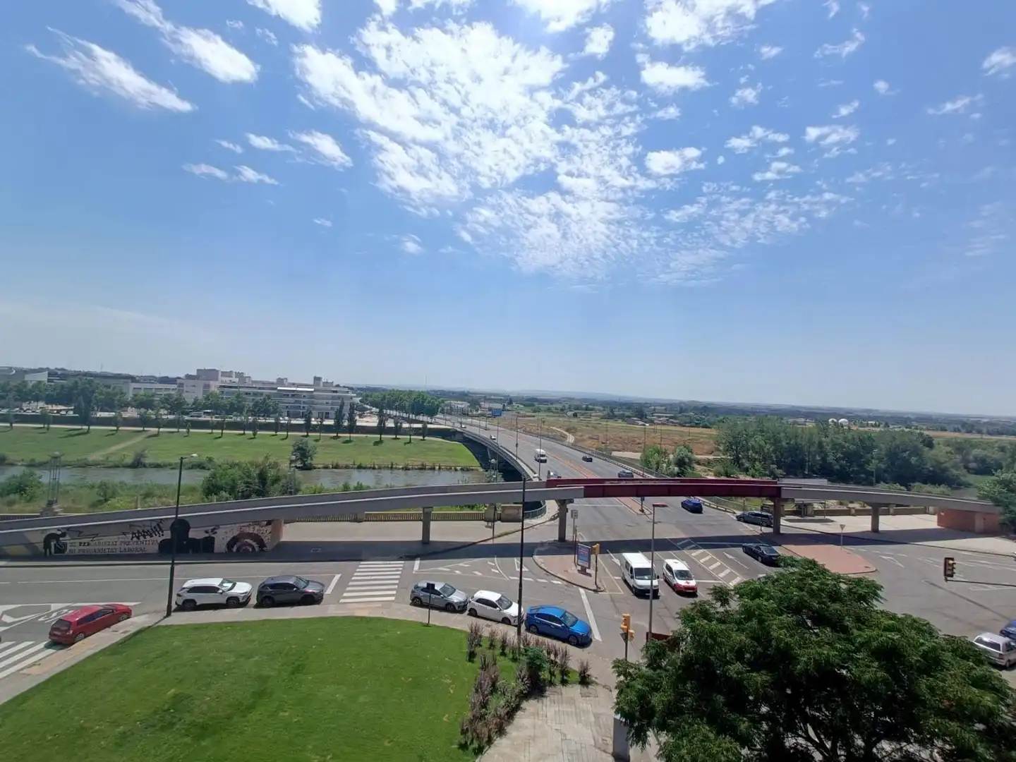 Außenansicht von Gebäude zum Verkauf in Lleida
