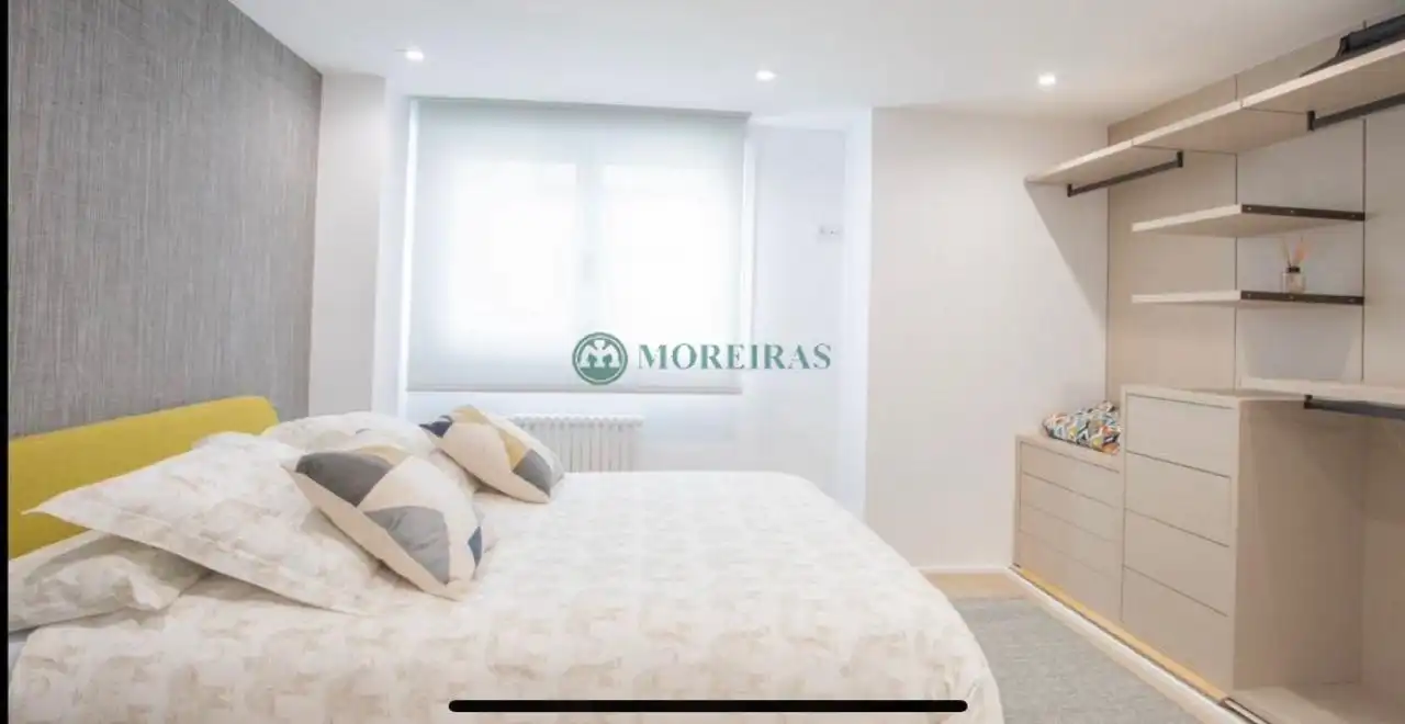 Habitación de Piso en venta en Ourense Capital  con Aire acondicionado, Calefacción y Terraza