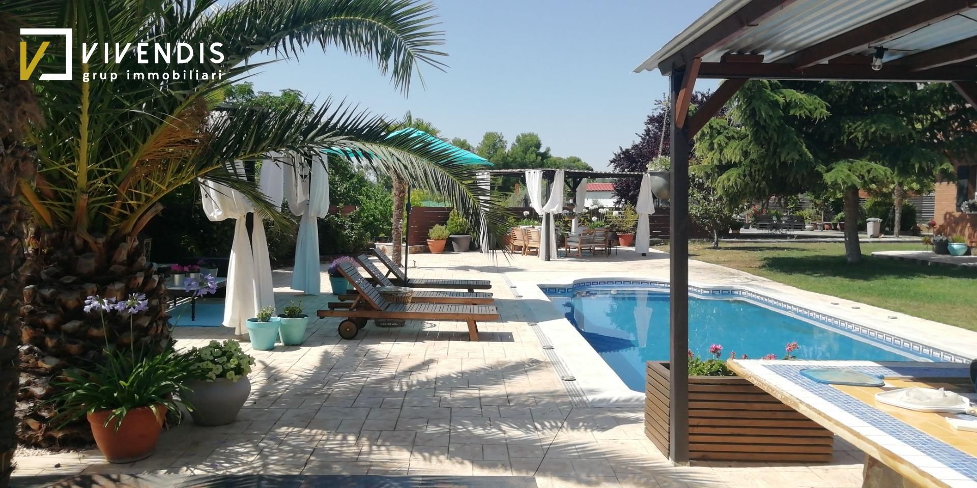 Swimming pool of House or chalet for sale in Alpicat  with Heating, Private garden and Terrace