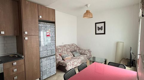 Foto 5 de Piso de alquiler en Ciudad Jardín - Tagarete - El Zapillo, Almería Capital