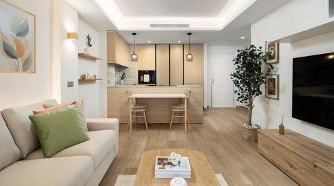 Foto 3 de Apartamento de alquiler en Calle José Saramago, 1, Puerto Banús, Marbella