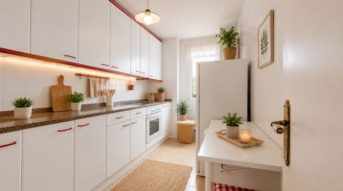 Foto 3 de Piso en venta en Calle San Fernando, Cuatro Caminos, Santander