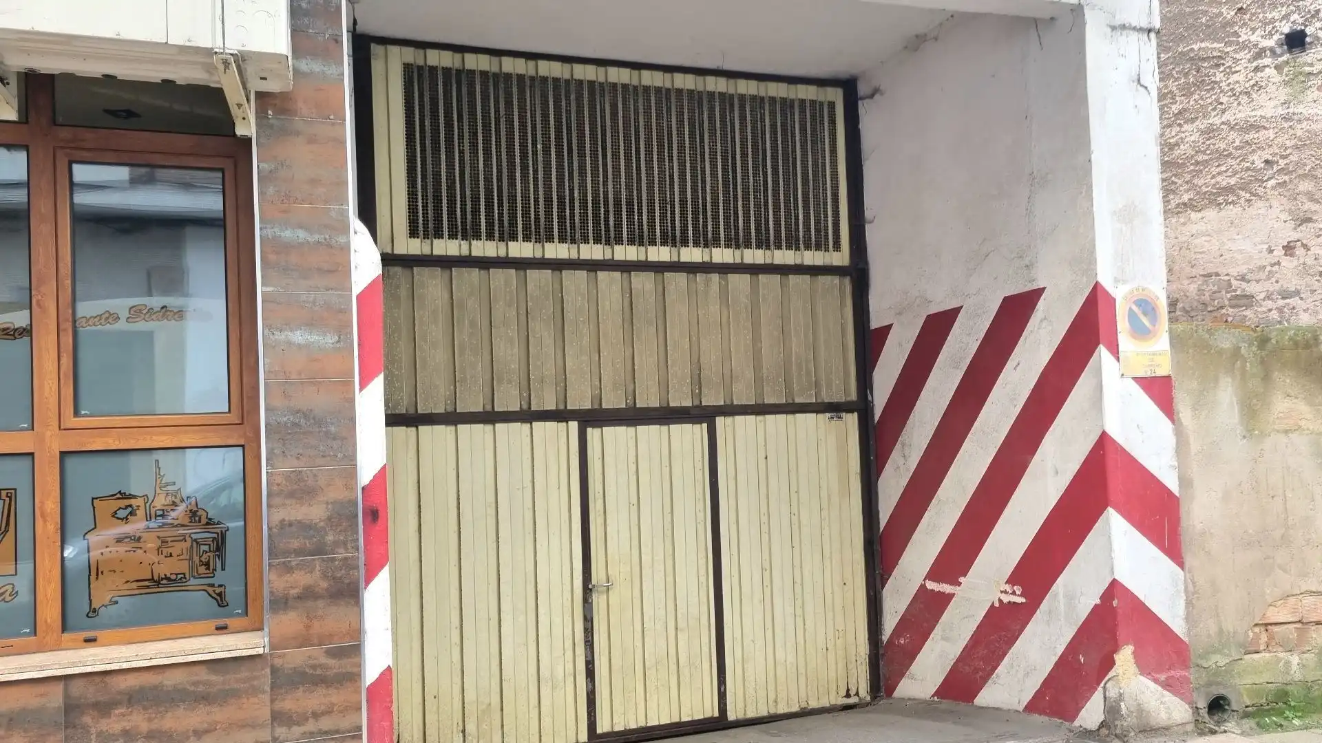 Parking of Garage for sale in Carreño