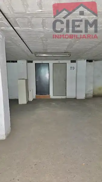 Flat for sale in Miajadas  with Air Conditioner, Heating and Storage room