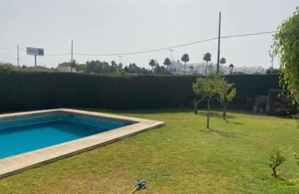 House with pool for sale in Selwo, imagen 2