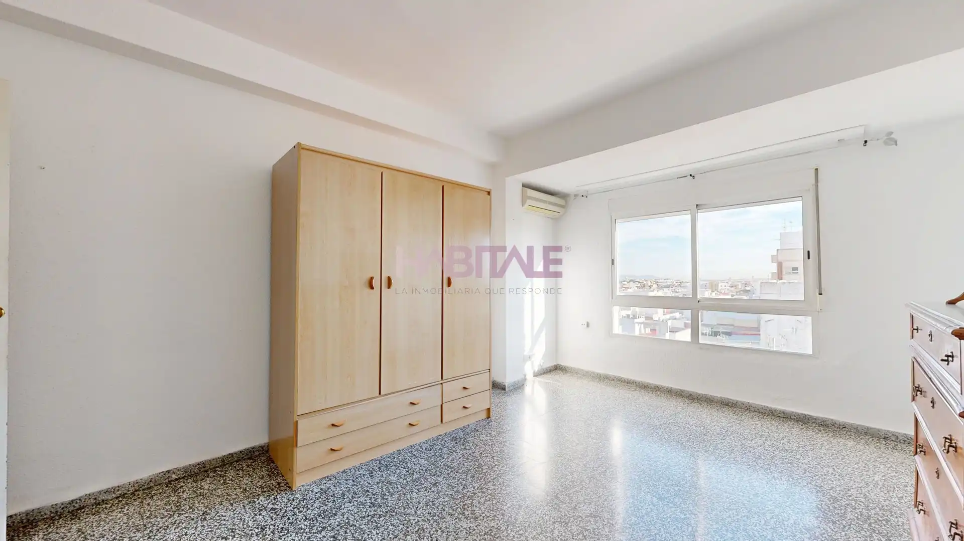 Habitación de Piso en venta en Torrent