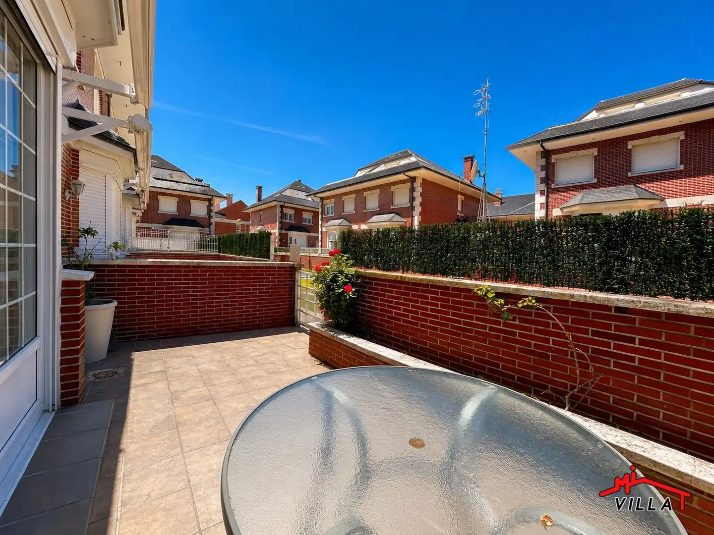 Terraza de Casa o chalet en venta en Laredo con Calefacción y Amueblado