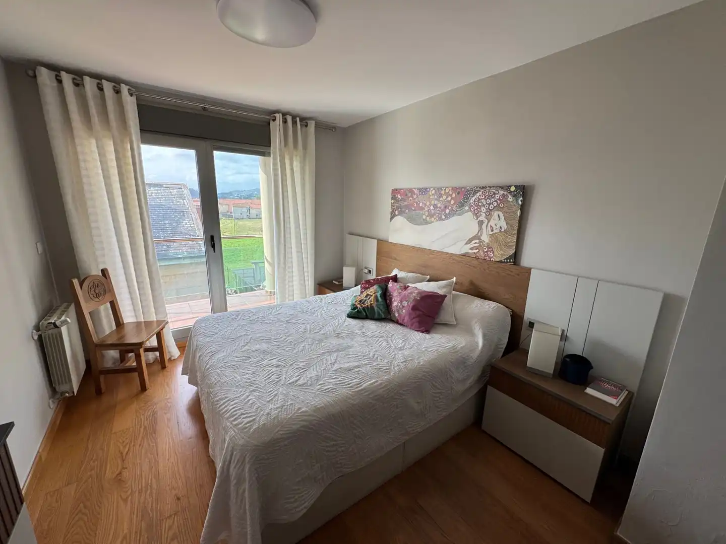 Dormitori de Casa o xalet en venda en Santa Cruz de Bezana amb Calefacció, Jardí privat i Terrassa