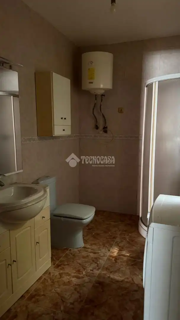 Baño de Casa adosada en venta en Almería con Amueblado