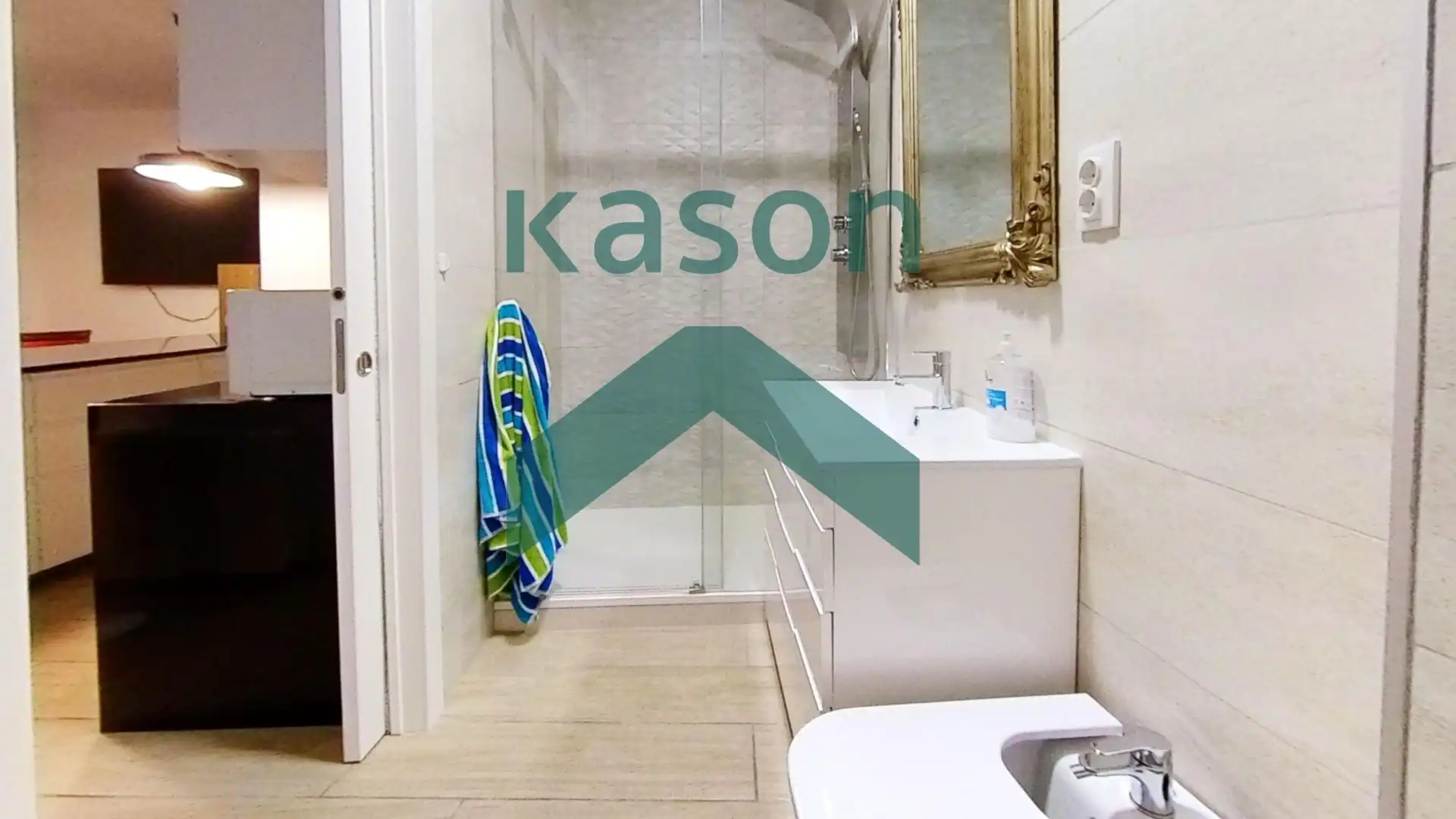 Bathroom of Flat for sale in Madrid  with Heating
