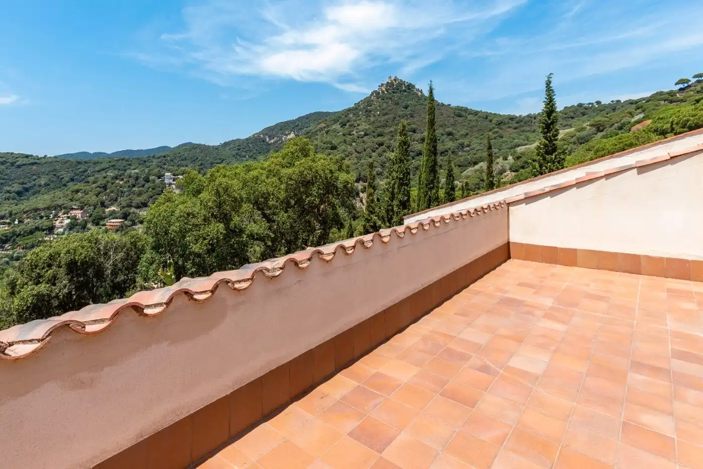 Terrassa de Casa o xalet en venda en Cabrera de Mar amb Aire condicionat, Traster i Piscina
