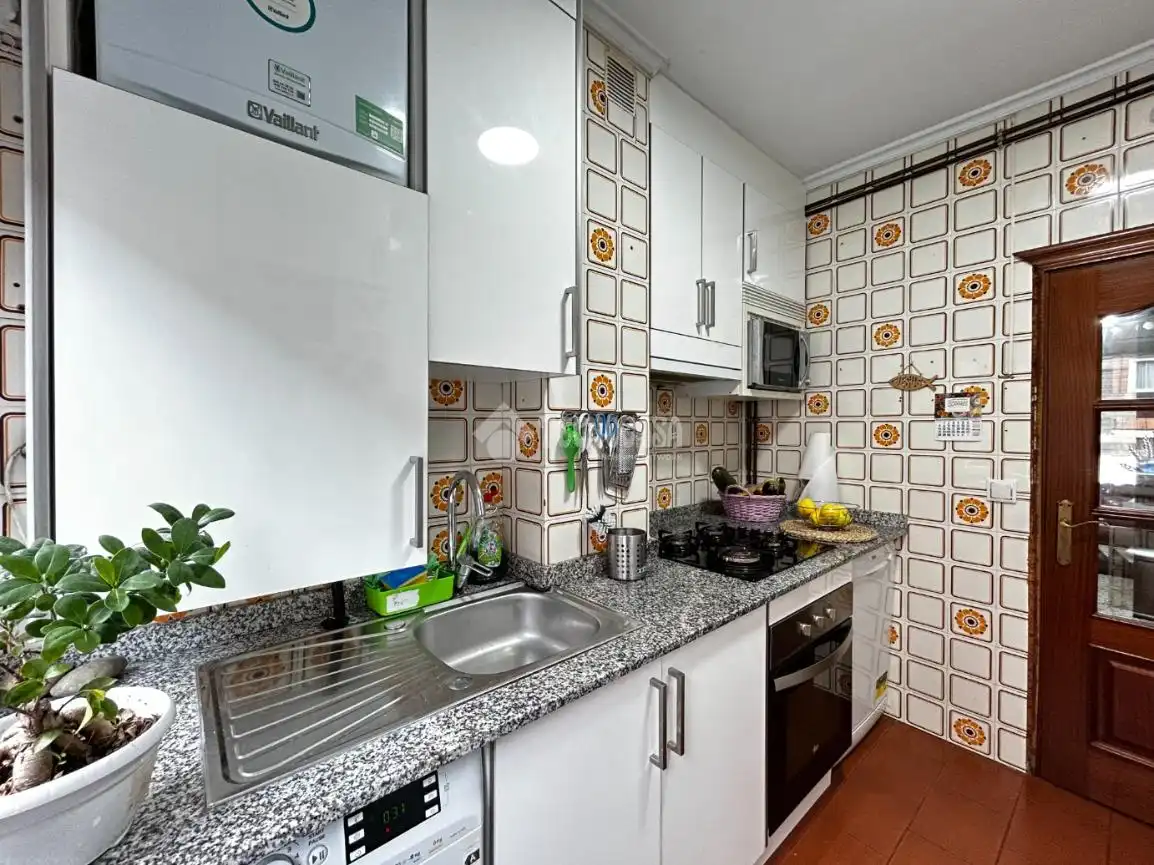 Flat for sale in Alisal - San Román, imagen 6