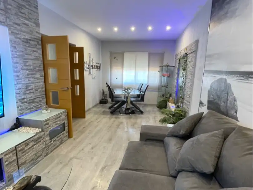 Sala de estar de Casa o chalet en venta en Umbrete con Aire acondicionado