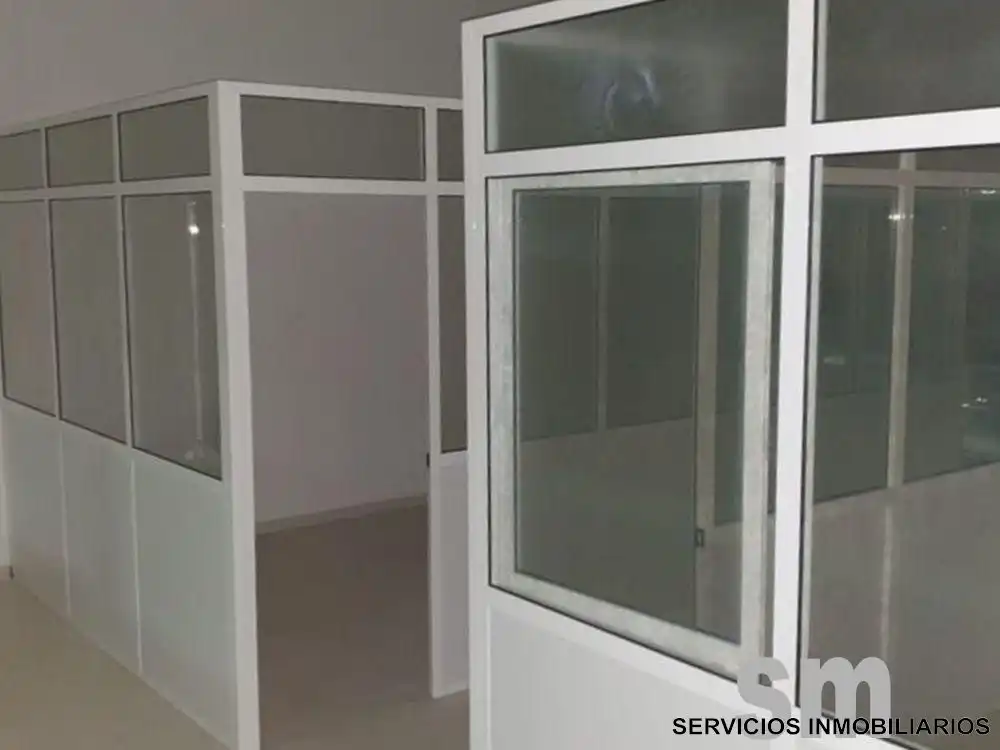 Oficina en venda en Sevilla