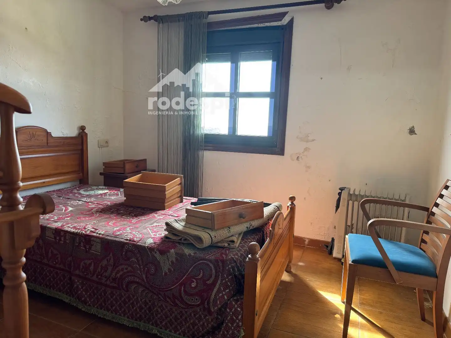 Bedroom of Houses for sale in Covelo  with Storage room and Furnished