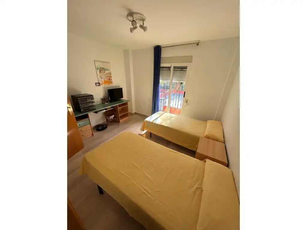 Habitación de Casa o chalet en venta en Valencia