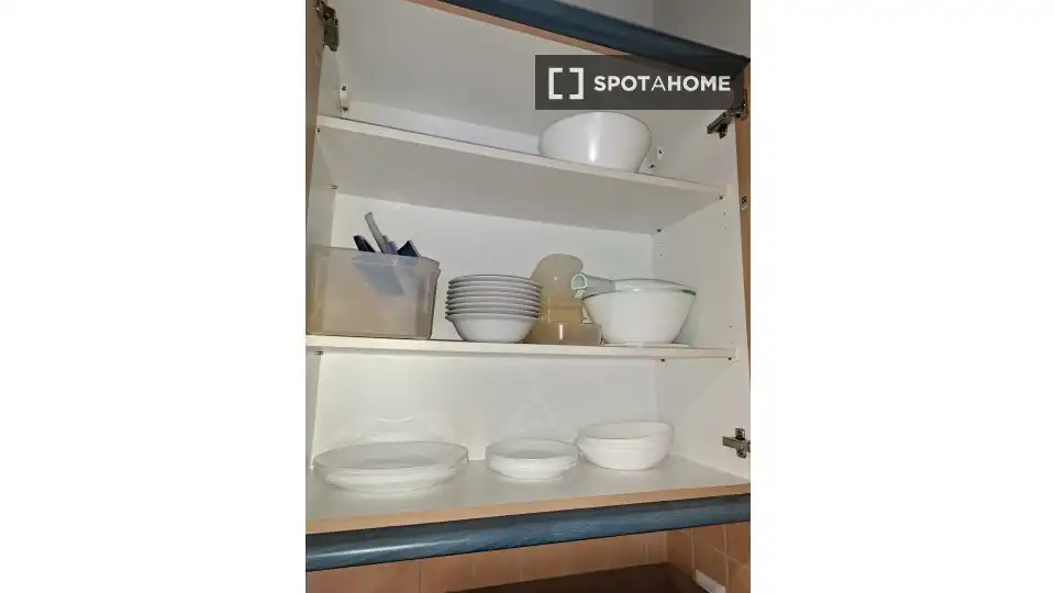 Cuina de Apartament per a compartir en Vigo  amb Aire condicionat, Terrassa i Moblat