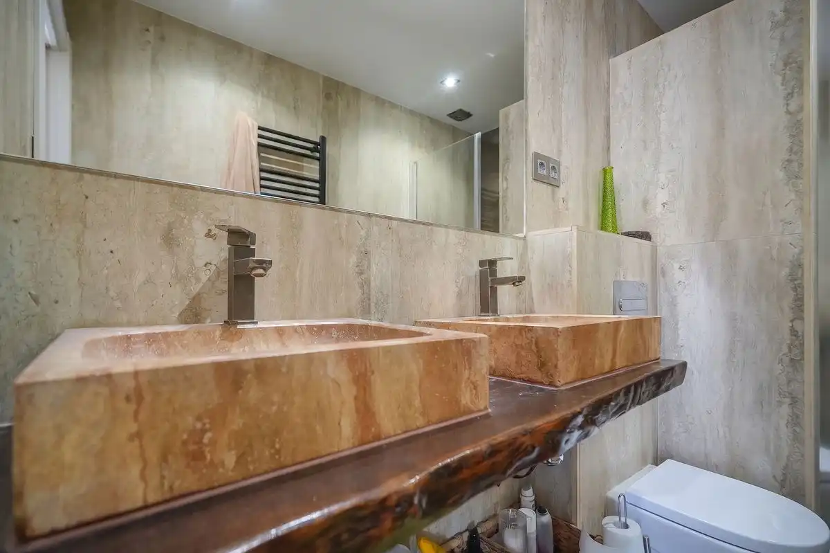 Bathroom of Duplexes for sale in Alcalá de Henares  with Air Conditioner, Heating and Terrace