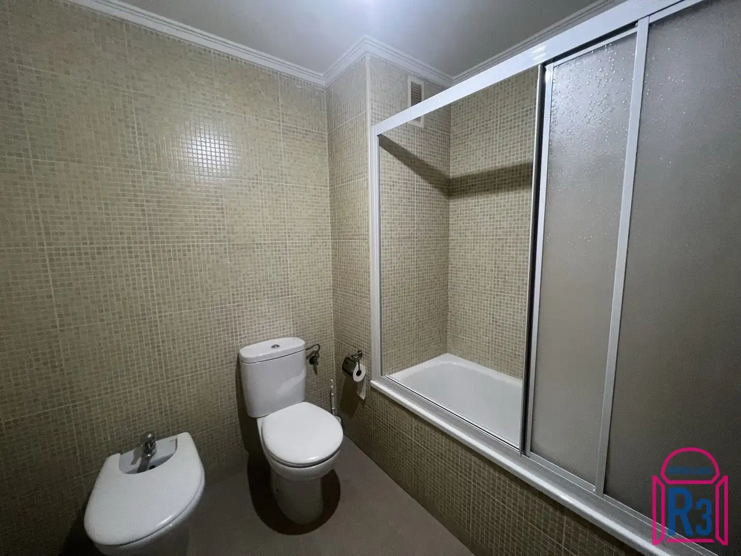 Bany de Apartament en venda en Villaquilambre, León