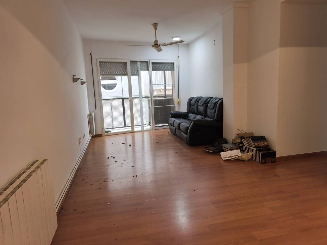 Flat for sale in Amposta  with Air Conditioner, Heating and Balcony