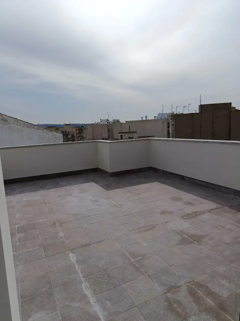 Apartamento de obra nueva con ascensor en venta en Plaza Constitución 4, imagen 19