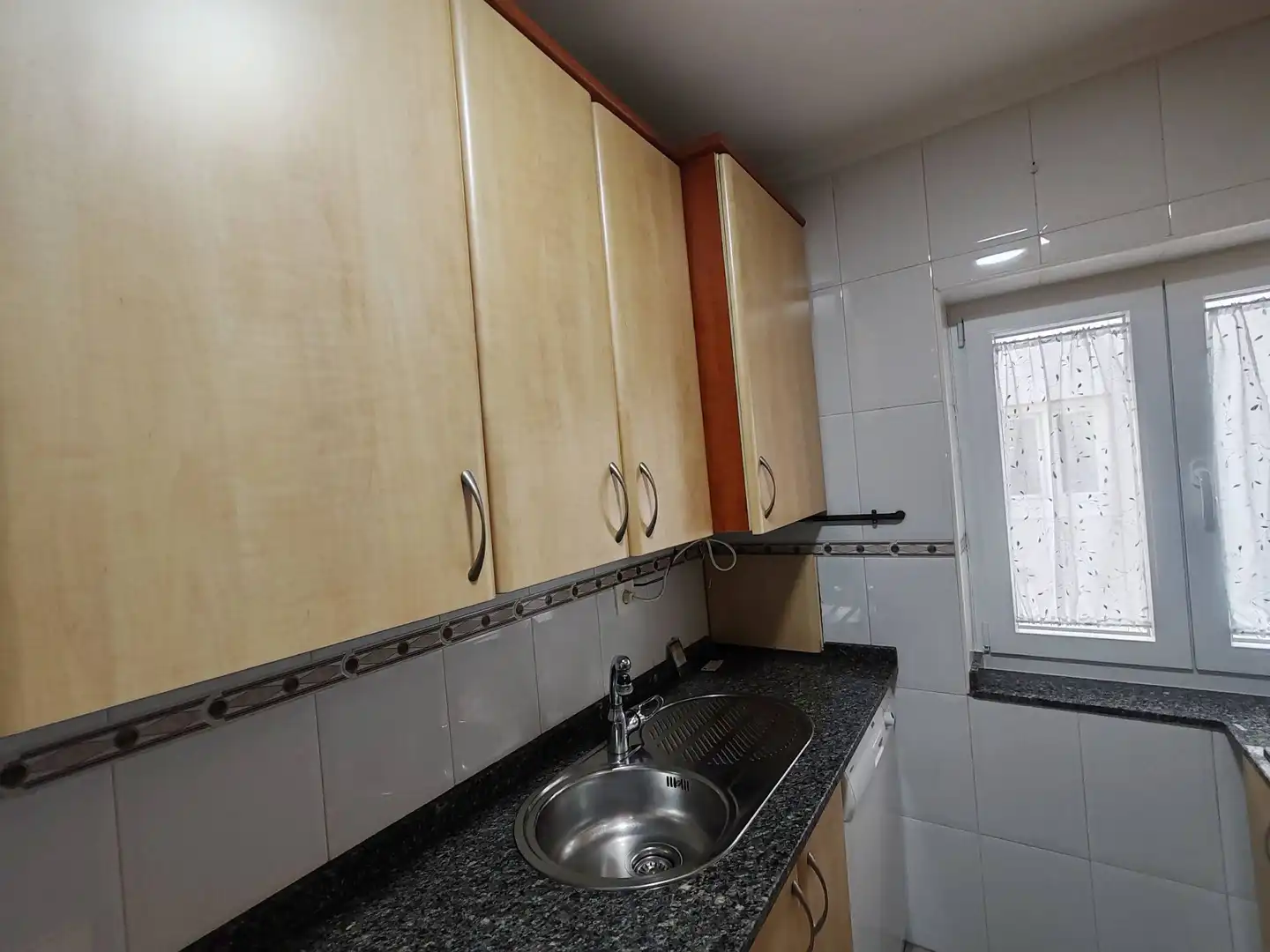 Cuina de Pis per a compartir en Salamanca amb Calefacció i Moblat